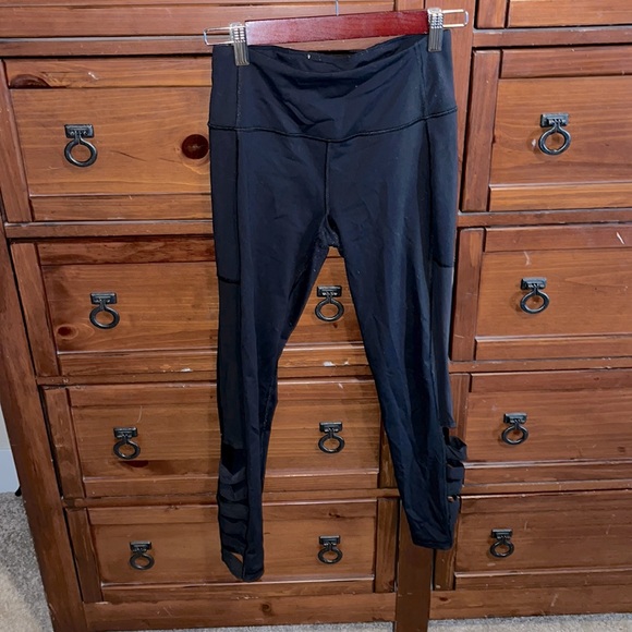 VS Cut Out Mesh Leggings - Picture 1 of 6